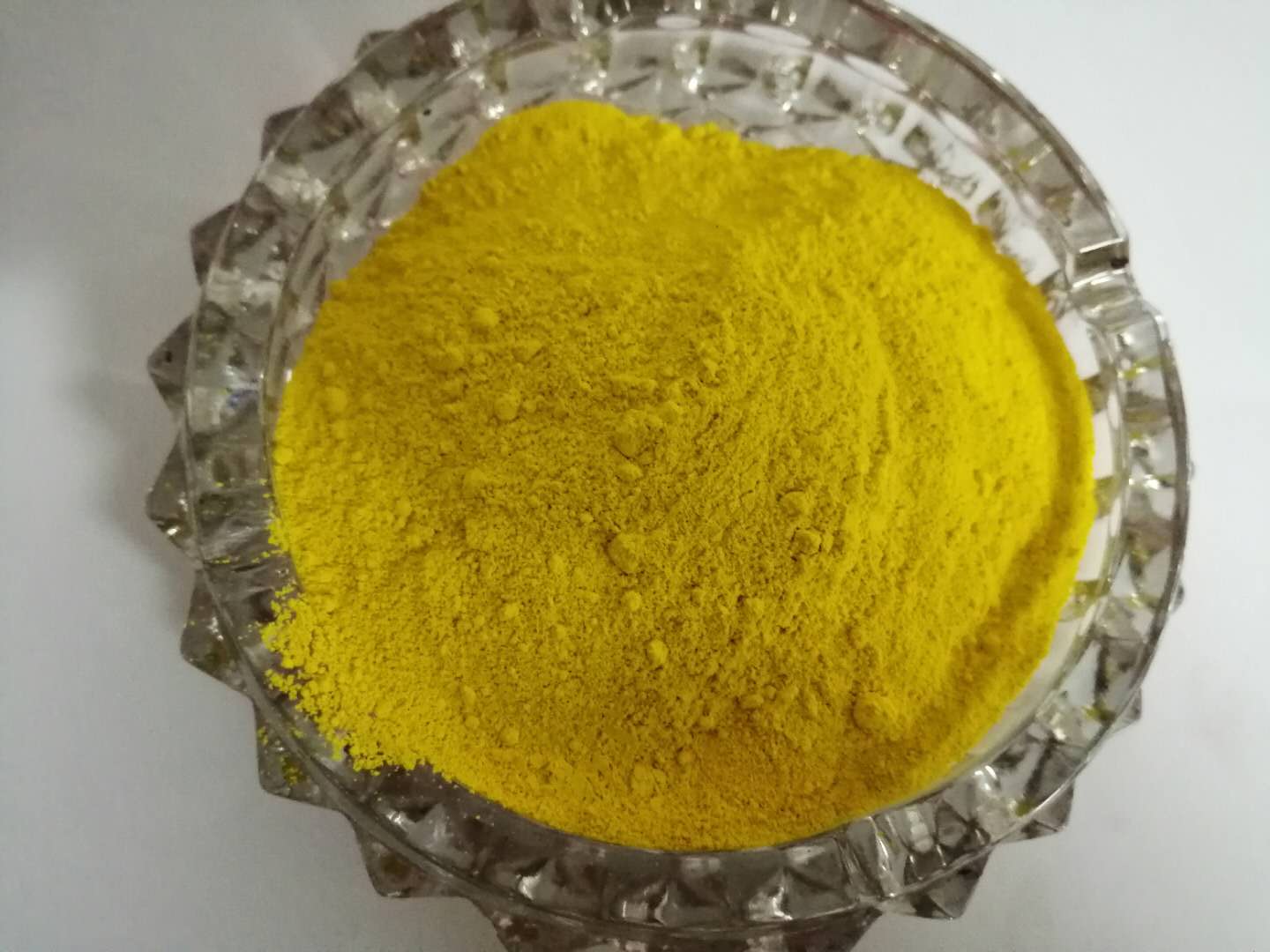 Yellow Color Excellent Solvent Resistance Non-toxic for Powder Coating 